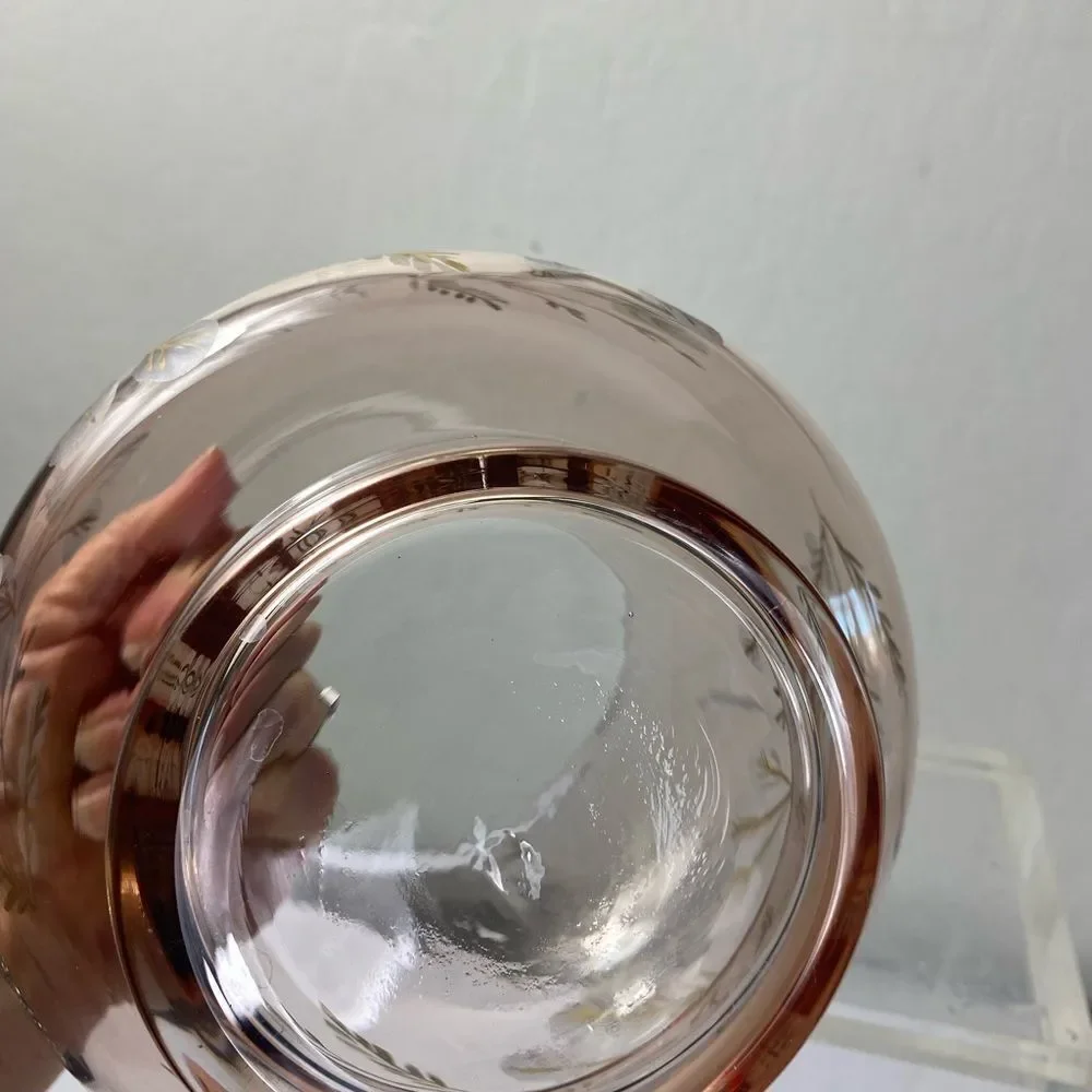 Hand-blown Cezk Blush Glass Vase with Gold Leaf Motif 50s 60s hand painted